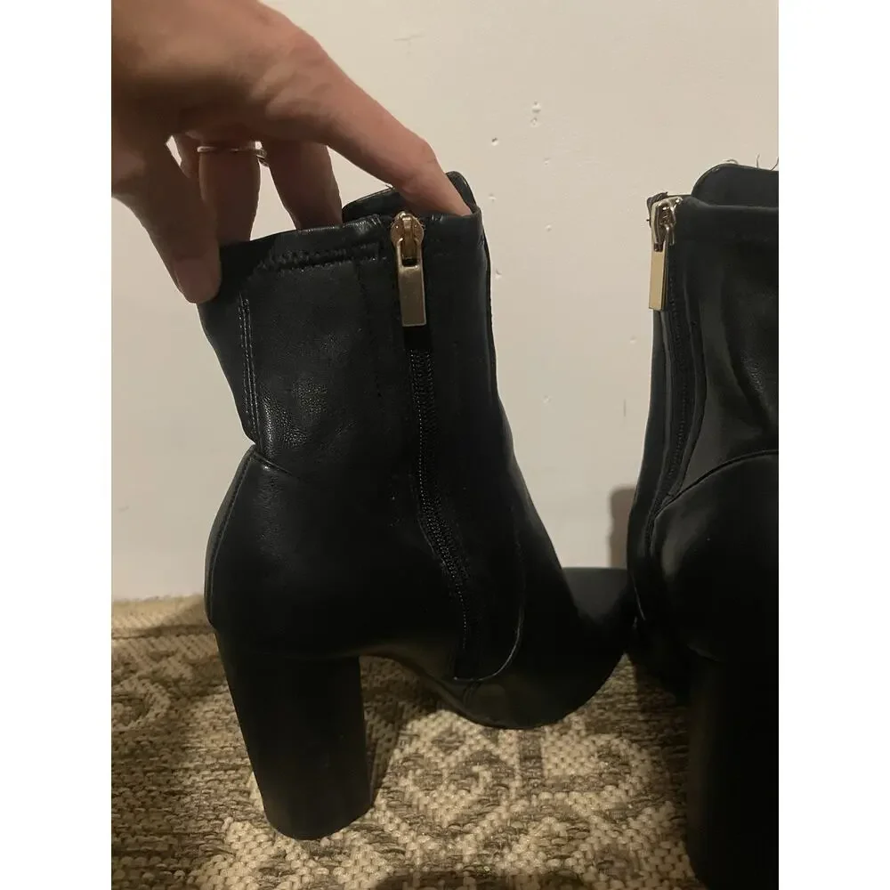 Qupid Signal 99x‎ Block Heel Booties - Black Size 8.5